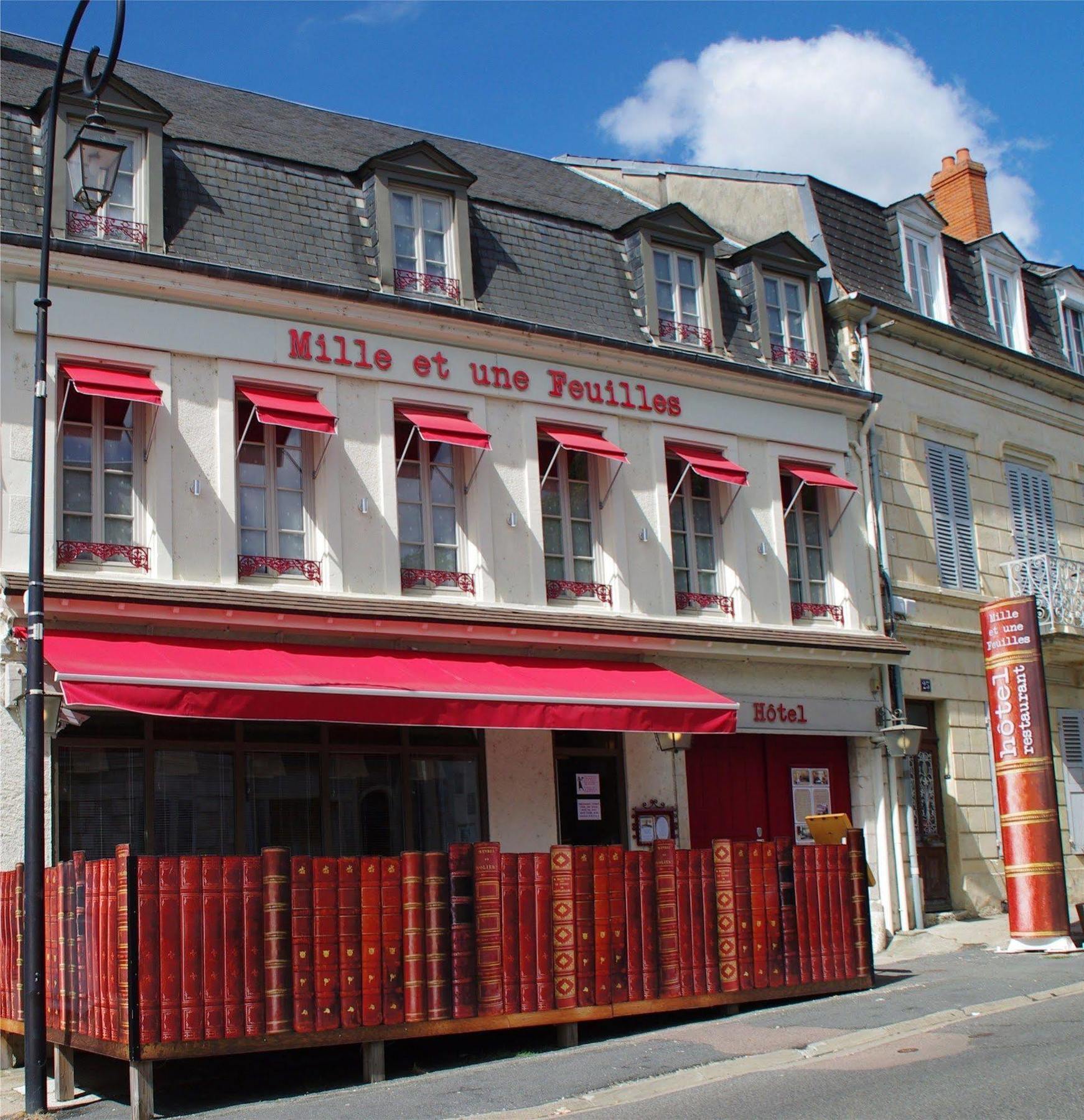 Hotel Mille Et Une Feuilles La Charité-sur-Loire Eksteriør billede