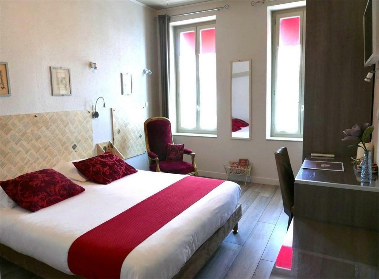 Hotel Mille Et Une Feuilles La Charité-sur-Loire Eksteriør billede